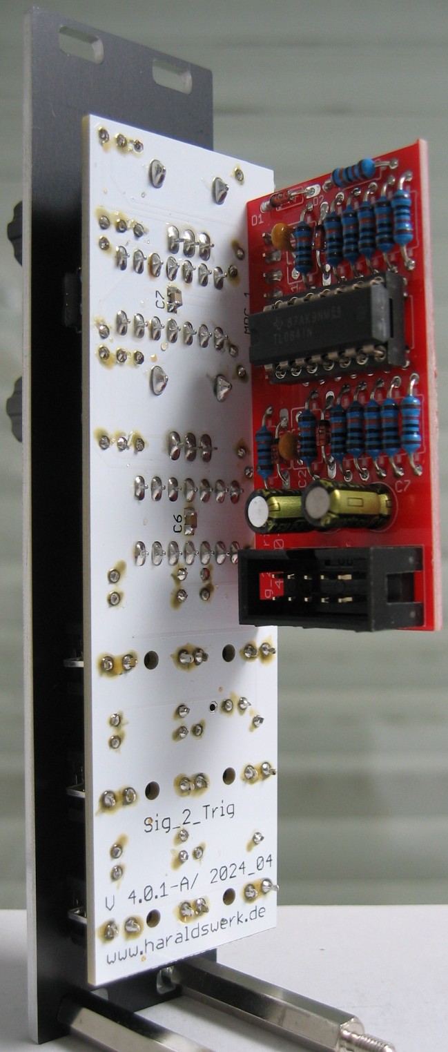 Signal to trigger converter half back view