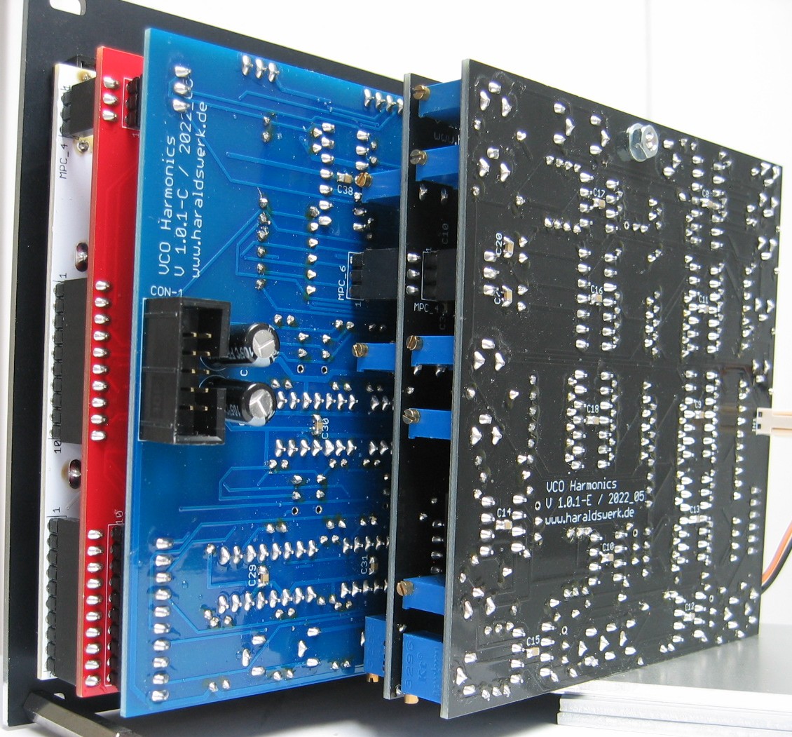 Harmonic Oscillator back right view