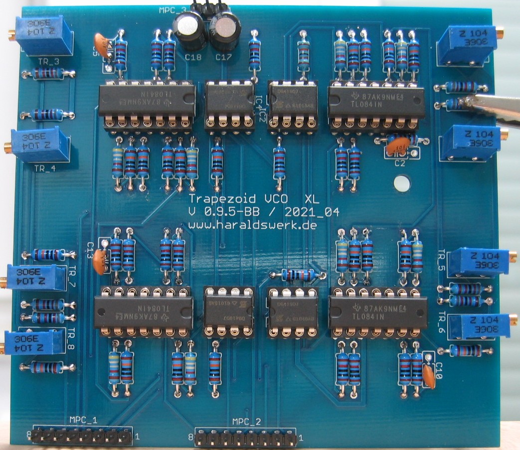 Trapezoid extended VCO populated main PCB